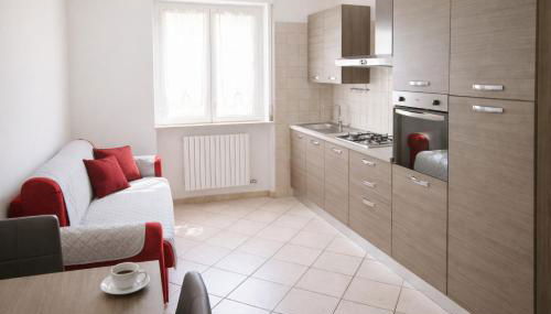 Madonnina House Free Private Parking near Milan & Rho Fiera - Foto 3, stove