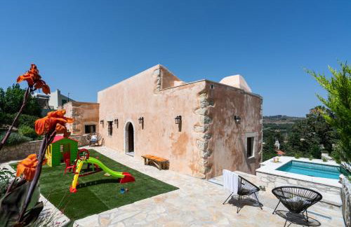 Butterfly, a historical villa with pool & hot tub! - Foto 36