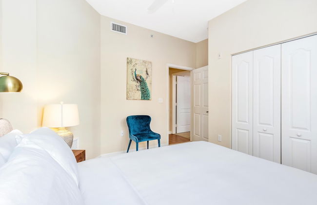 Dharma Home Suites South Miami at Red Road Commons - Foto 10