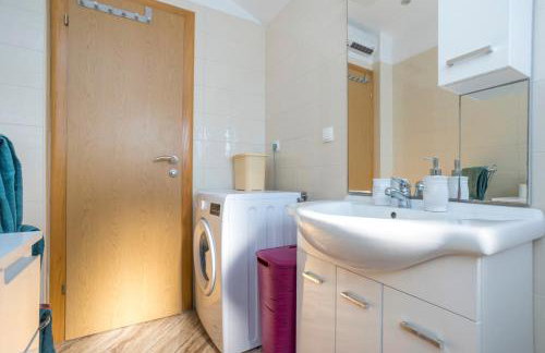 Holiday Home Svjetlana - Photo 51