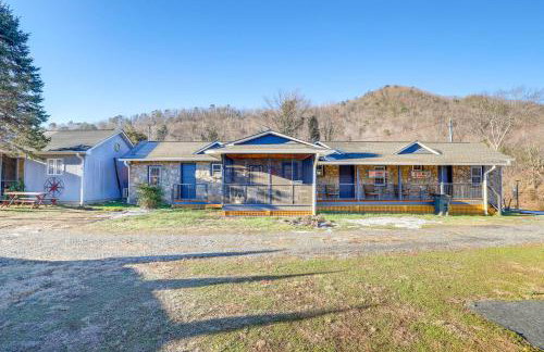 2 Blocks to Appalachian Trail! Couples Retreat - Foto 24