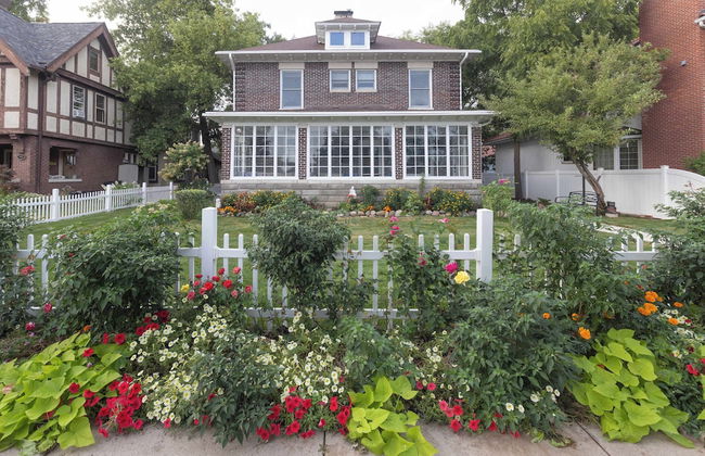 4 BDR Lake Geneva Estate Across From Beach! - Foto 52