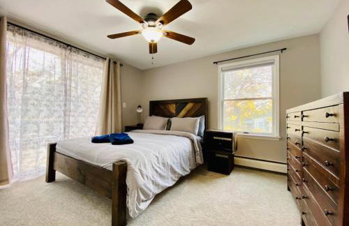 16 A COZY GETAWAY 4BED 3BATH HOME W FIRE PIT - Foto 13