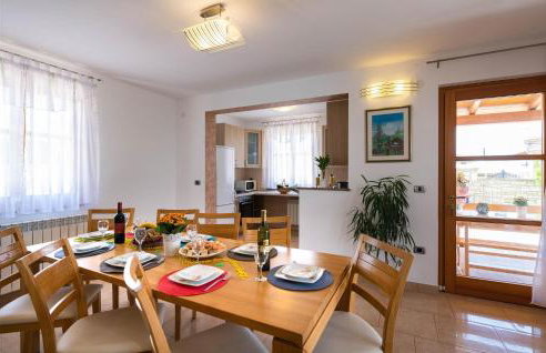 Nice Home In Hr-52215 Vodnjan - Foto 28