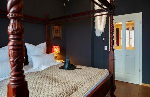 Wizard Apartment Hamburg - 3 Schlafzimmer - 156 qm mit Dachterrasse - bis 10 Personen - Dusche & Badewanne - Küche - Smart TV - kostenloser Parkplatz - Foto 14