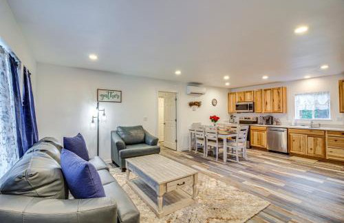 Near Ocean Home Away From Home in Gold Beach - Foto 1