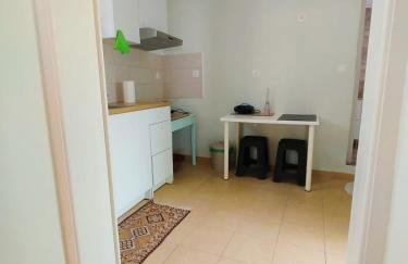 By the sea - Foto 24