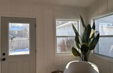 Ankenys Best Hot tub Theatre Room Game Room - Foto 54