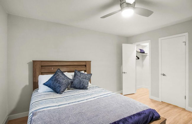 Cozy 2BR Near UT Hyde Park Evonify - Foto 1