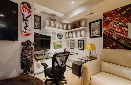 Stunning Panoramic Views Hot Tub Modern 4BR Home - Foto 34