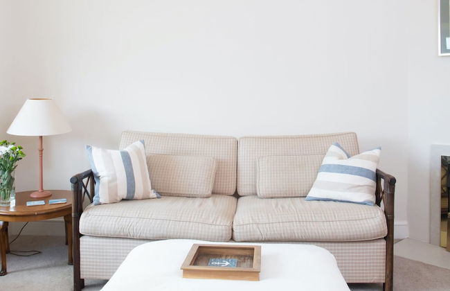 Seaside Detached 4bd Home nr Shops Parking Garden - Foto 1