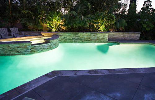 Sensational 6 Bedroom 4 Bathroom Pool Home (3 Master Bedrooms W/bathrooms) - Foto 66