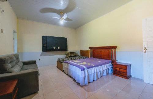 Casa encantadora c Wi-fi, piscina e churrasqueira - Foto 12