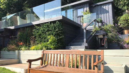 A Cotswold Cabin with Great Views and a Hot Tub - Foto 1