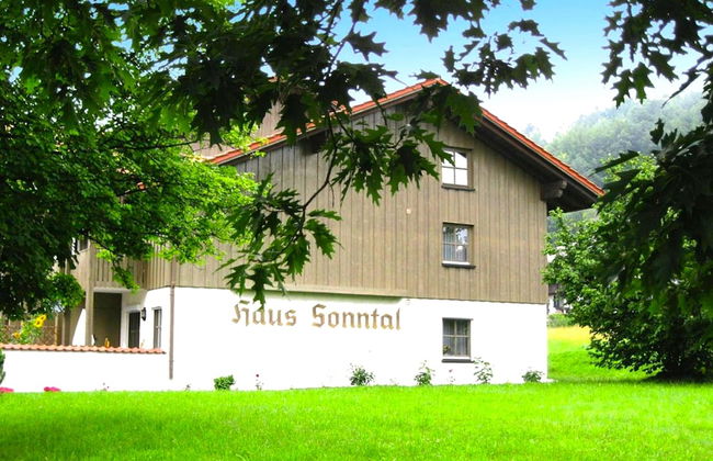 Apartment Near Kurpark Lake - Foto 16