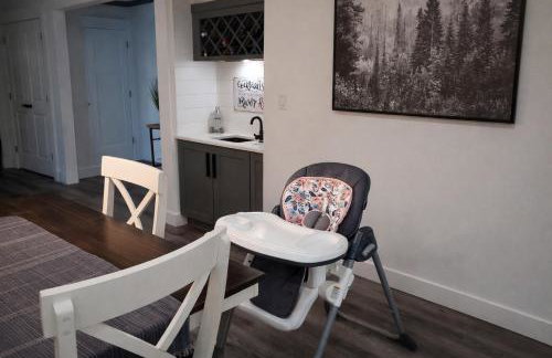 RiverEdge Haven Hot Tub, 5 Beds, Kayaks Near ND - Foto 22