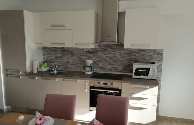 Lion Apartment Zagreb - Photo 7