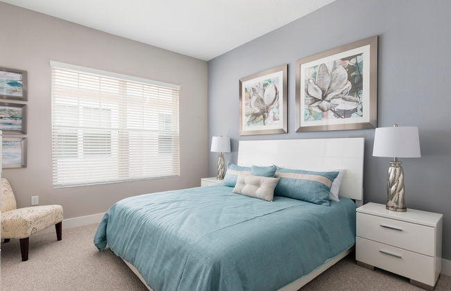 4 BR 4 BA Hidden Gem Min Disney 1804ft - Foto 9