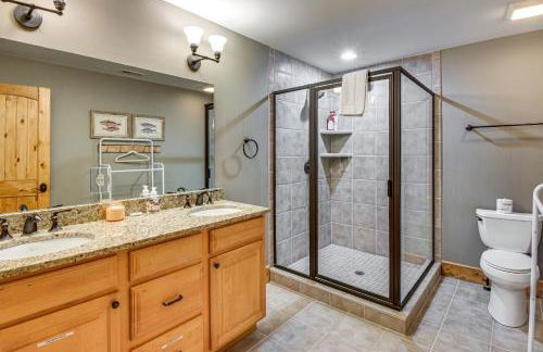 Luxe Trillium Home with Fire Pit, 5 Mi to Cashiers - Foto 30