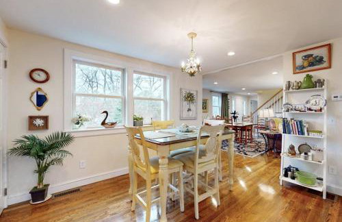 Elegant Coastal Cottage - Foto 10