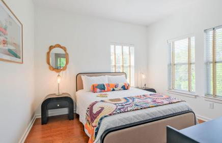 Hacienda SoCo - Fire Pit & 3 Min Walk to SoCo - Foto 40