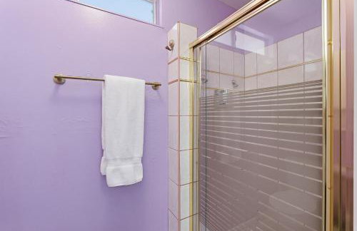 Colorful and Cozy Haven with Heated Pool - Foto 36