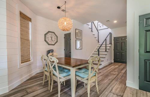 New Listing! Walking distance to Marina. - Foto 11
