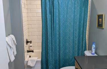 Condo at The Commons - Foto 12