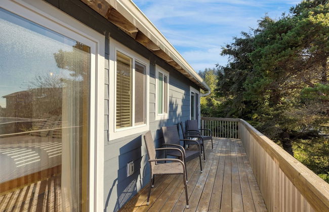 Royal Canoe by Avantstay Walk to the Shore + Private Yard - Foto 19