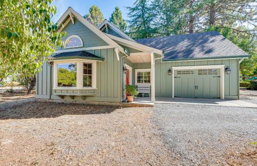 Auburn Farmhouse with Fireplace, Close to Wineries - Foto 21