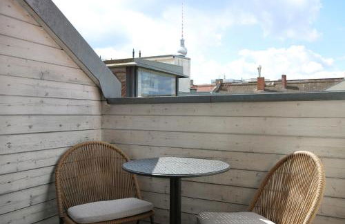 Schoenhouse Berlin City Street - Foto 68