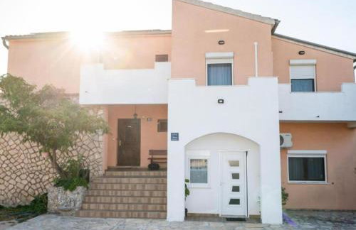 One Bedroom Apartment With Terrace A1 - Photo 11