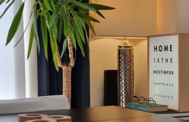 NEW - Epic Design -AC, Balcony, Free Parking - Foto 6