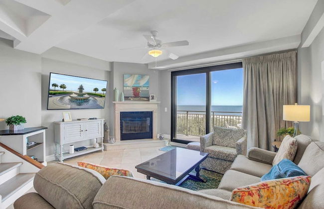 407 A Shipwatch by Avantstay Beach Front Condo w/ Ocean Views - Foto 37
