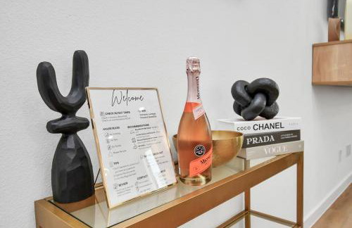 Lux Reverie Townhouse- Med Center- Downtown HTX - Foto 3