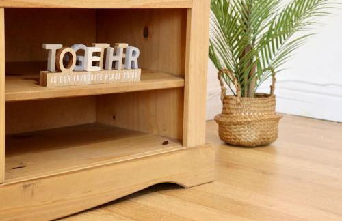 Lovely staycation with family FREE Parking & WiFi - Foto 68