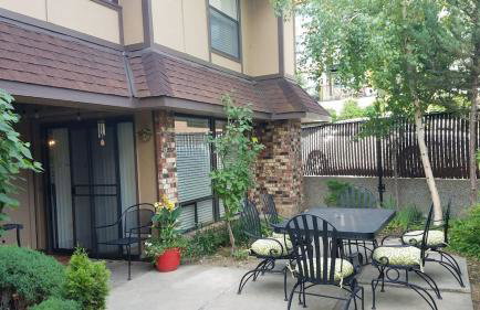 Spacious Family Friendly Townhome at Lakeside Park - Foto 7