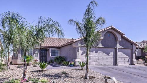 Henderson Home with Pool and Mountain, Strip Views! - Foto 2