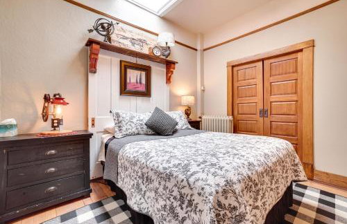 Vintage Downtown Laramie Apartment with Deck! - Foto 14