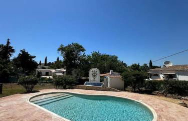 Charming swimming pool villa - Photo 28