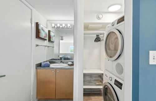 Designer Penthouse Space Needle View & Walk to Everything - Foto 9