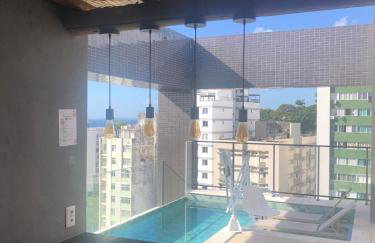 Moderno AP no Porto da Barra - Praia, Conforto e Praticidade - Foto 10