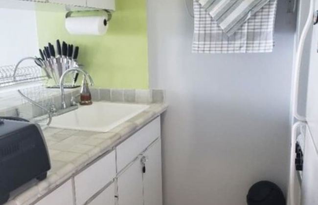 Breezy Beachfront apt. View of Paradise - Photo 6