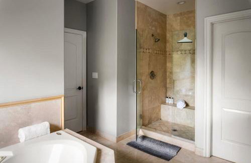 Sherman Oaks Home w Pool, Spa and Outdoor Kitchen - Foto 38