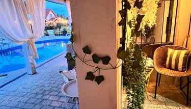 Goose Home and Garden - Photo 3