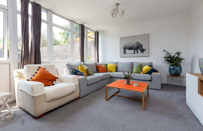 Spacious & Welcoming 4BD House - Kennington - Foto 33