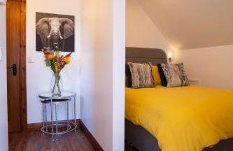 Limavady Cherry Tree Apartment, Sleeps 2 & Parking - Foto 39