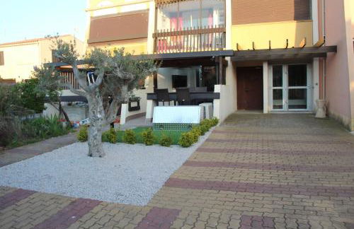 Rez de jardin OU ascenseur 4 ieme PISCINE -WIFI-Dans le Village naturiste holidaysochic - Photo 41