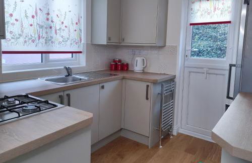 Station Cottage - Gorgeous property with breathtaking views of Neyland Waterway - Photo 5