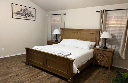 HotTub-King Bed -Fire pit-BBQ-Pristine Kitchen - Foto 9